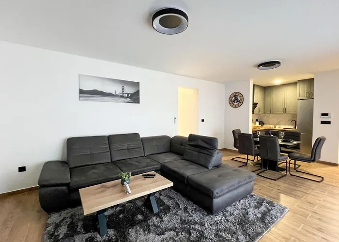 Olimpiko Апартаменты